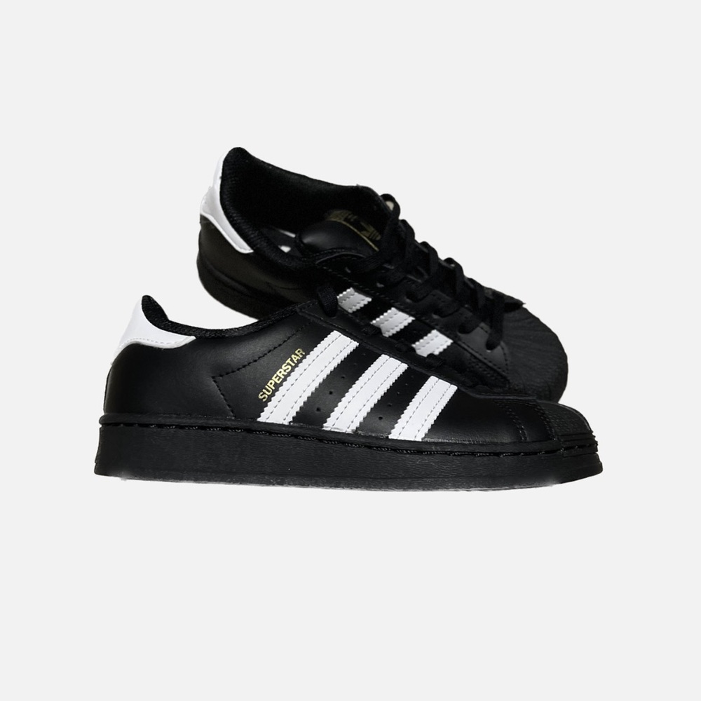 Adidas class superstar sneakers